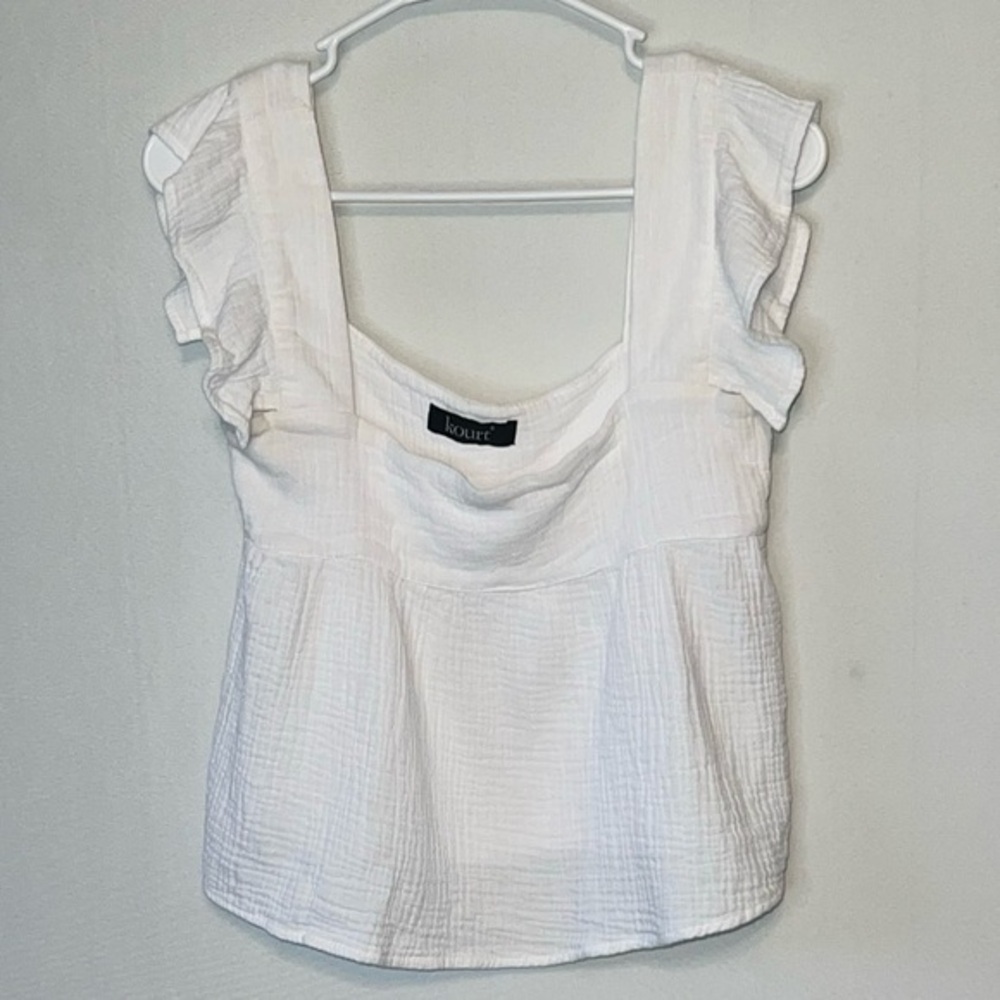 Kourt Women’s Fashion Flutter Sleeve Square Neck White Top Size S.
